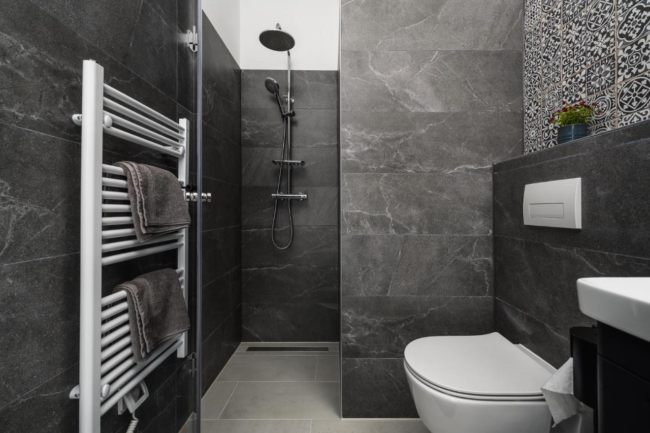 Villa Nobu Mali Vareski Bagian luar foto