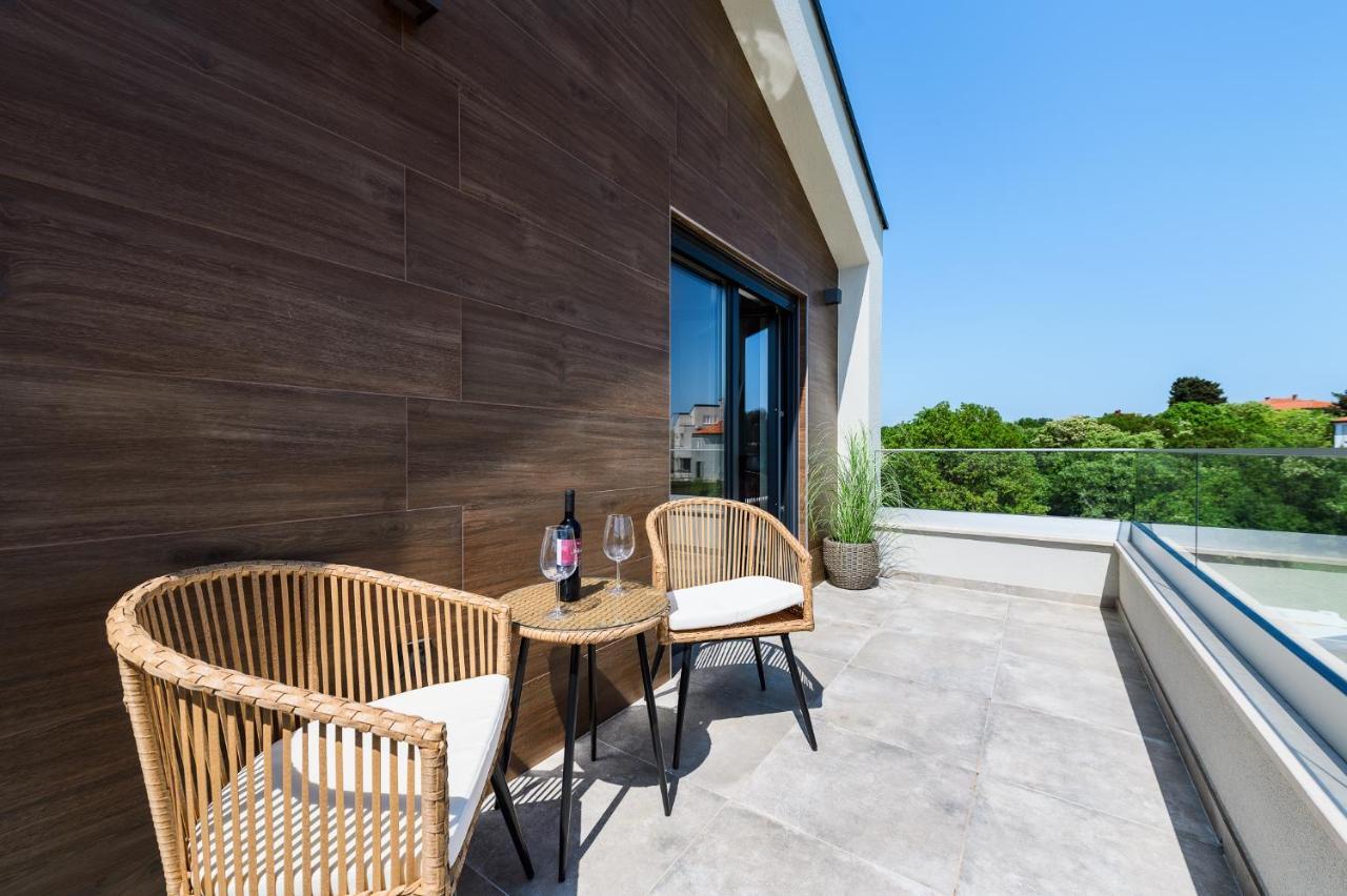 Villa Nobu Mali Vareski Bagian luar foto